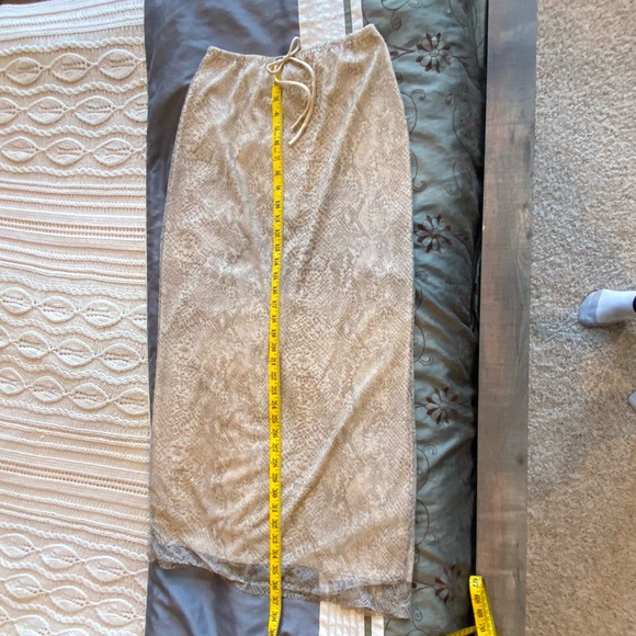 Late 90s snakeskin mesh print maxiskirt - Picture 8 of 12